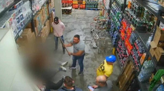 Polícia indicia sete por tortura a suspeitos de furtar picanha em mercado