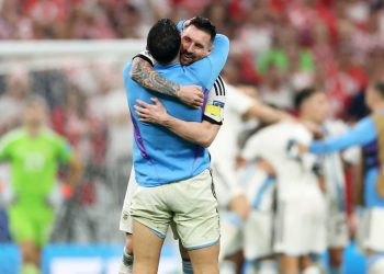 “Os argentinos respeitam mais Messi do que o presidente”