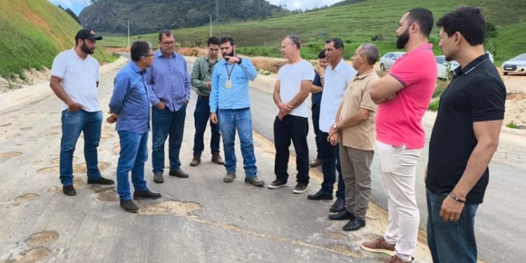 DER-ES garante que o asfalto de Barra de São Francisco a Cachoeirinha de Itaúnas será executado com qualidade e responsabilidade