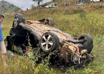 Jovem de 17 anos fica gravemente ferido em acidente na Rodovia do Contorno, em Barra de São Francisco