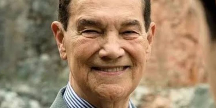 Morre Divaldo Franco, referência do espiritismo no Brasil, aos 98 anos