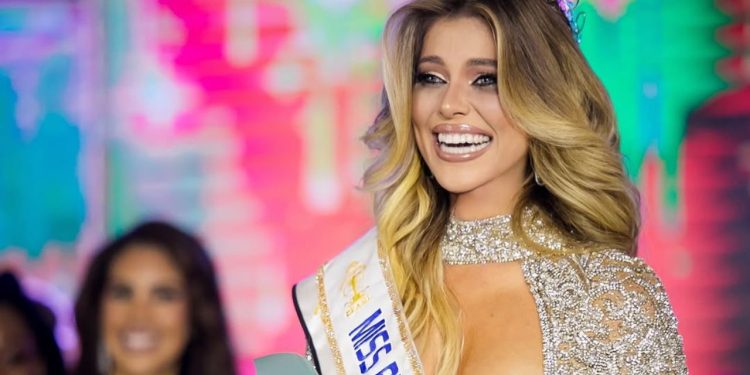 Capixaba Eduarda Braum conquista título inédito para o Brasil no Miss Supranational 2025