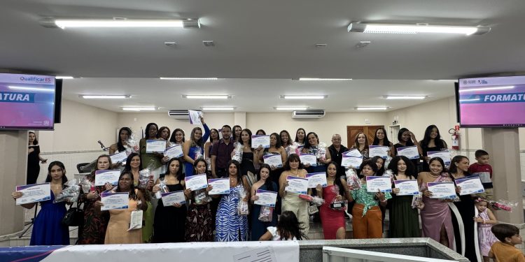 Qualificar ES e Prefeitura promovem formação profissional na área de estética
