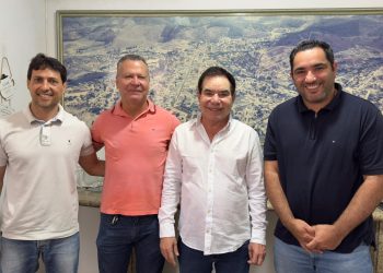 Prefeitos do Contestado se reúnem em Barra de São Francisco para buscar fundo histórico Prefeitos do Contestado se reúnem em Barra de São Francisco para buscar fundo histórico